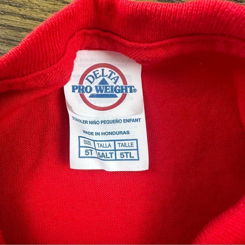 Kansas City Red Heart Tee - Picture 2 of 3